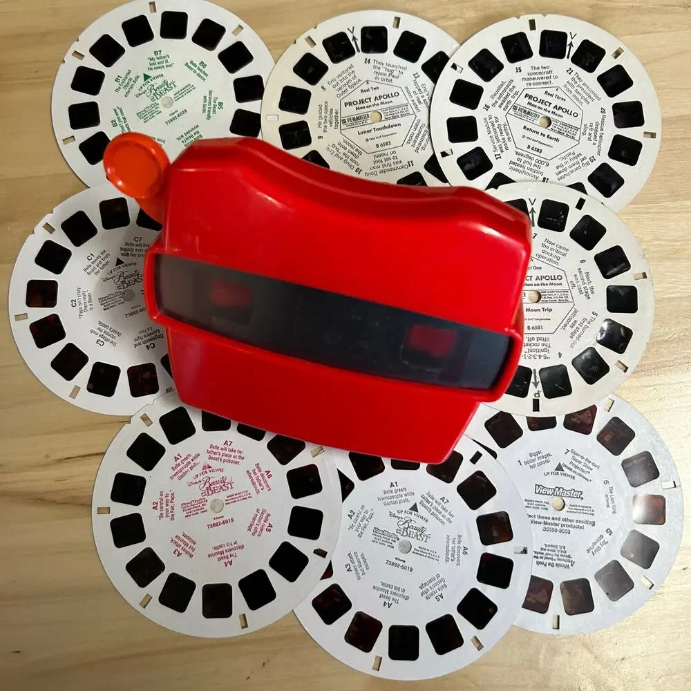 3D View Master Viewer & 9 Reels Disney Beauty & the Beast Project Apollo - Picture 1 of 4